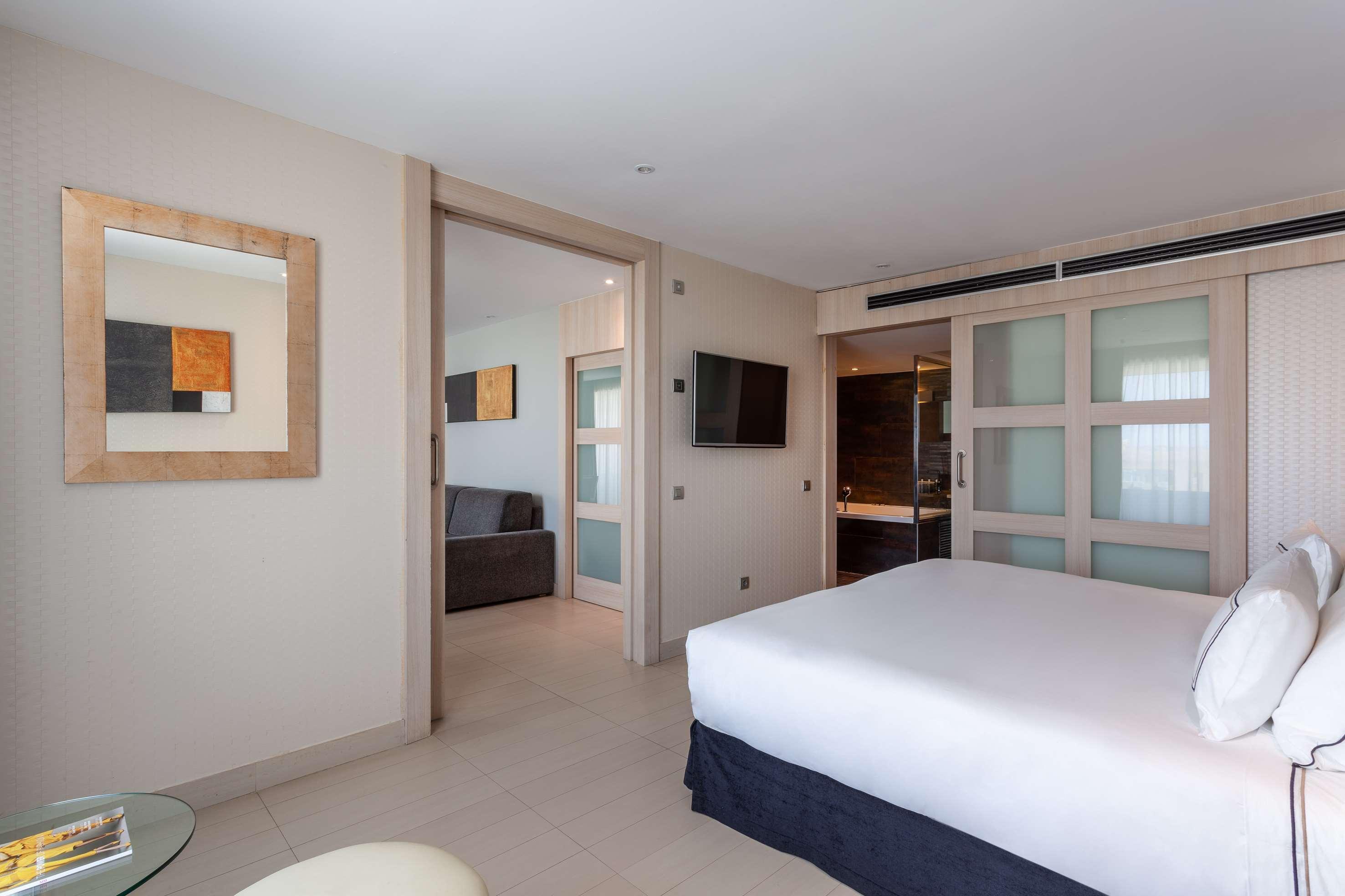 The Level At Melia Sevilla Sevilha Exterior foto